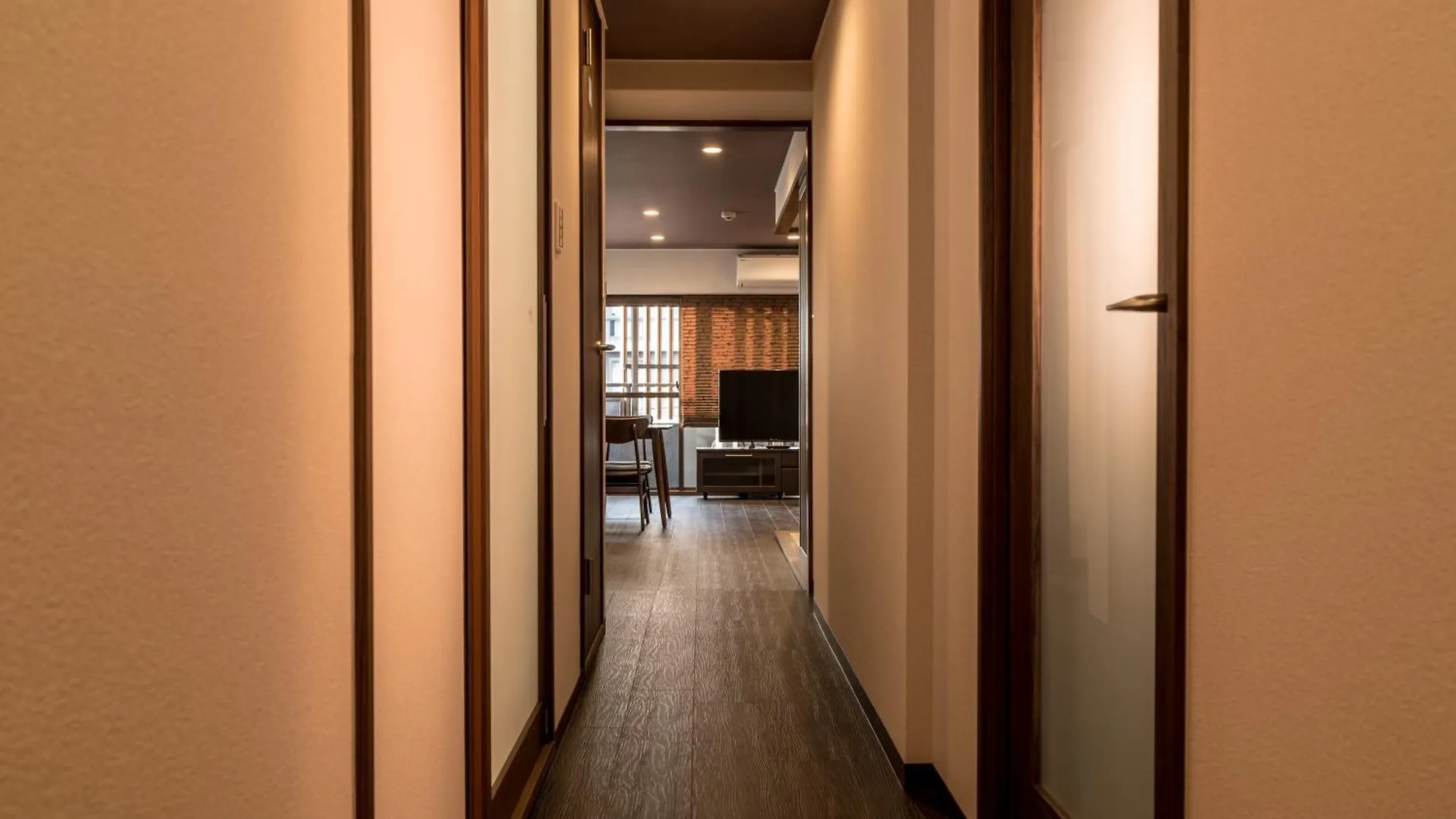 Kyoto Riverview House Kyoraku Japan