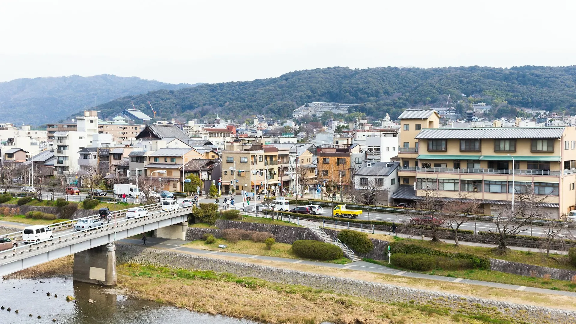 Kyoto Riverview House Kyoraku 4*,  Japan